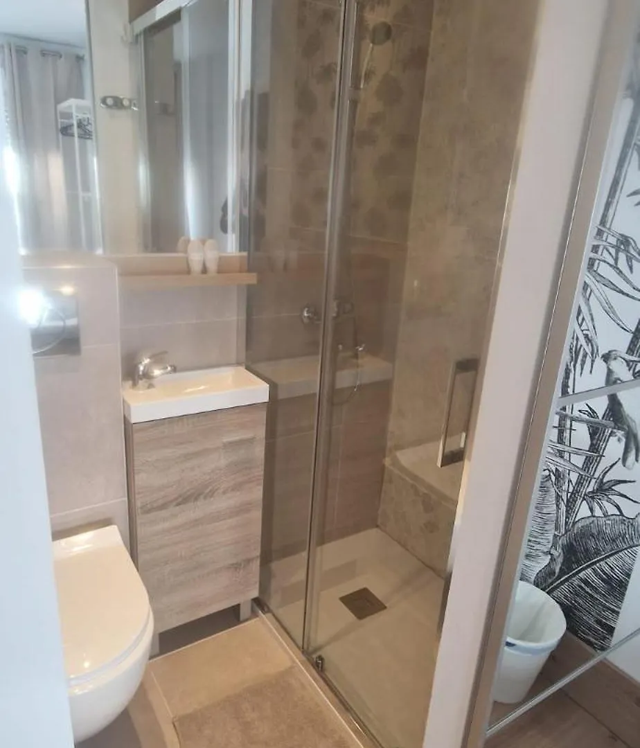 La Maison Del Mar Guest House Málaga Quarto em Acomodações Particulares