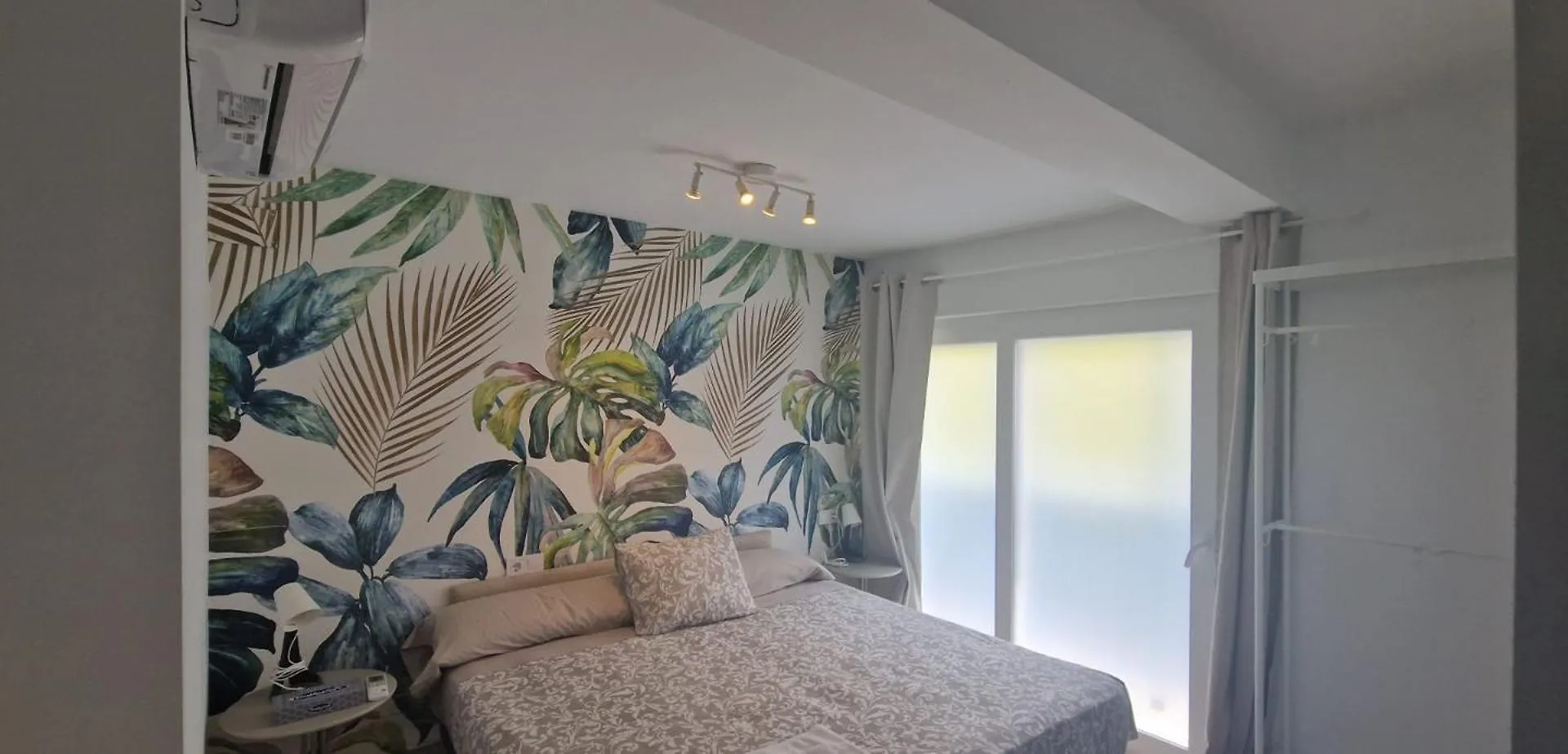 Homestay La Maison Del Mar Guest House Malaga